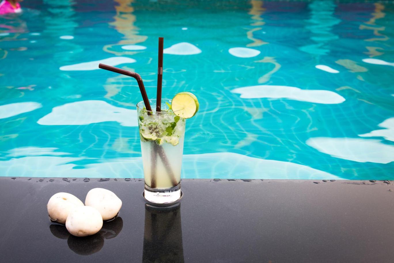 Hotel Swiss Flora Royal 4*
